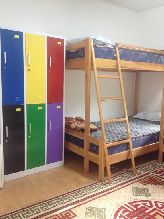 Sunpath Mongolia Tour & Hostel Ulan Bator Rum bild